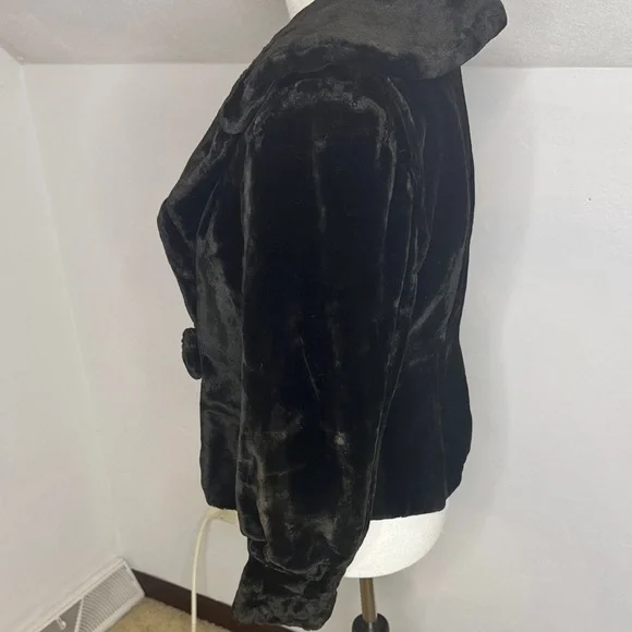 Elegant Vintage Black Faux Fur Short Stylish Jacket Big Button - Picture 6 of 11